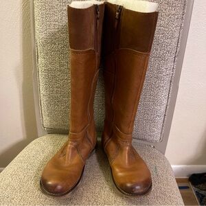 EARTH KALSO Prance Knee-High Brown
Women's 6B Tall Riding Boots
Negative Heel